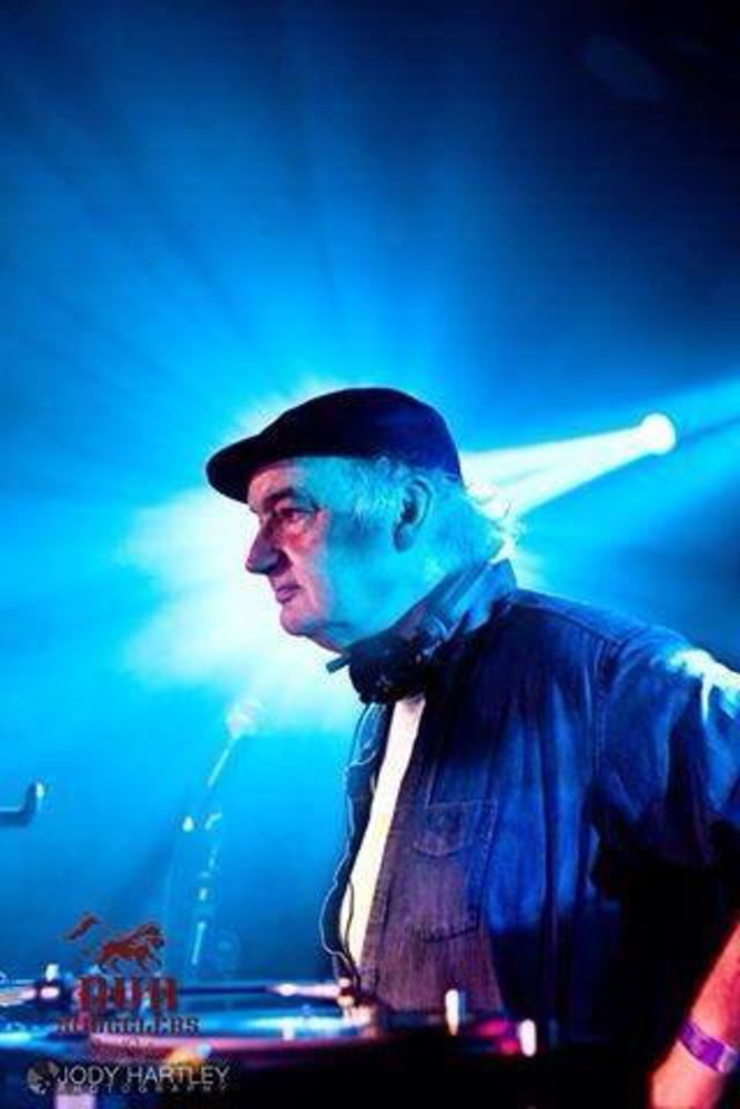 Imperia: sabato prossimo alla 'Talpa e l'Orologio' una serata con il leggendario Earl Gateshead Imperia: sabato prossimo alla 'Talpa e l'Orologio' una serata con il leggendario Earl Gateshead