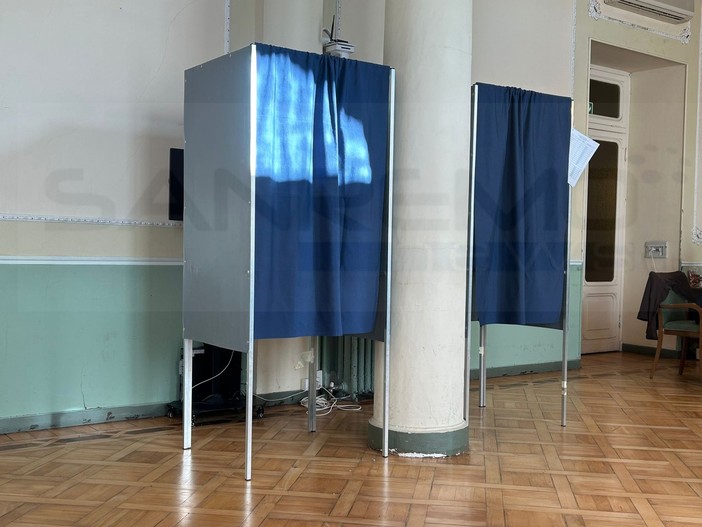 Elezioni provinciali a Imperia, trionfo della Lega: Di Muro primo degli eletti, la soddisfazione della Lega Elezioni provinciali a Imperia, trionfo della Lega: Di Muro primo degli eletti, la soddisfazione della Lega