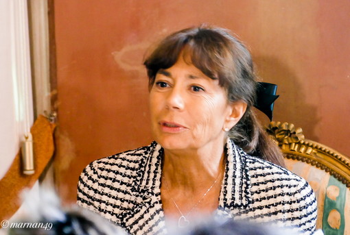 La creatrice di Geronimo Stilton sbarca a Bordighera, Elisabetta Dami presenta &quot;Il destino di un lupo&quot; (Foto)