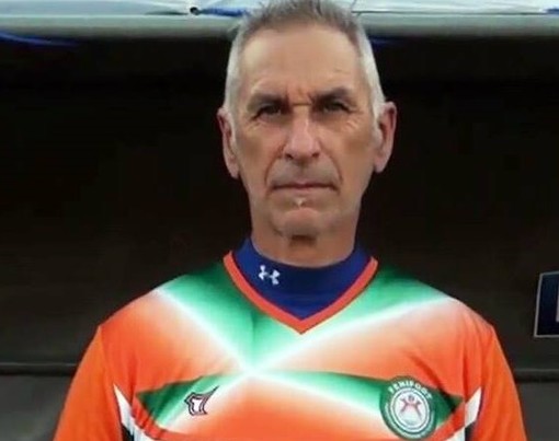 Enrico Pionetti, preparatore dei portieri della Nigeria al Mondiale in Russia. In passato ha giocato nell'Imperia e allenato gli estremi difensori della Sanremese Enrico Pionetti, preparatore dei portieri della Nigeria al Mondiale in Russia. In passato ha giocato nell'Imperia e allenato gli estremi difensori della Sanremese