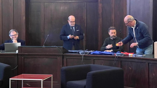 Imperia: estratti i premi della lotteria del Lions 'La Torre', con i fondi una vettura andrà alla Lilt Imperia: estratti i premi della lotteria del Lions 'La Torre', con i fondi una vettura andrà alla Lilt