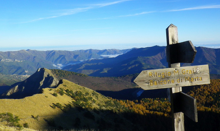 Domenica prossima escursione da Colle Melosa ai Balconi di Marta con la guida Antonella Piccone