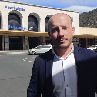 Psicologo territoriale, Enrico Ioculano (PD): “Parte la fase sperimentale sui territori. Nostra proposta ora è realtà”