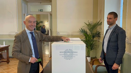 Accordo Mager-Pd salvo dopo il voto provinciale: chiarimento con i dem e patto amministrativo confermato Accordo Mager-Pd salvo dopo il voto provinciale: chiarimento con i dem e patto amministrativo confermato