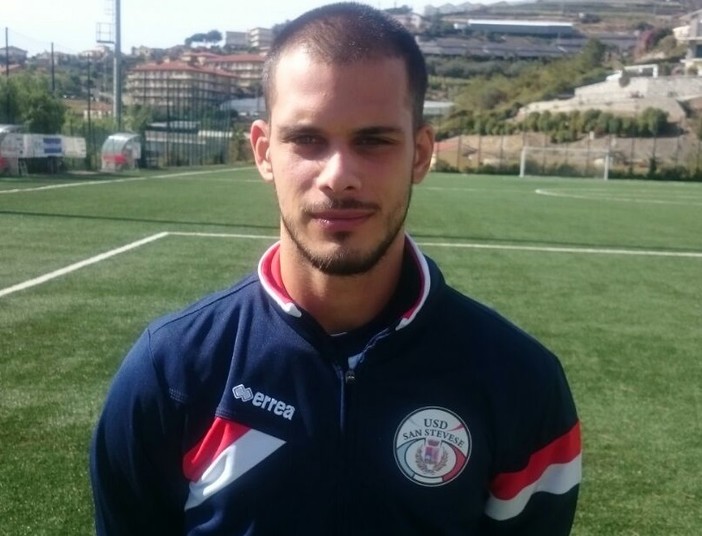 Nella foto Erik Crudo, ormai ex attaccante della Sanstevese
