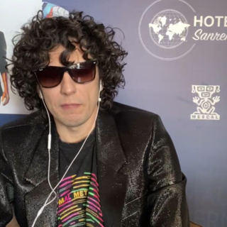 Ermal Meta questa mattina in conferenza stampa