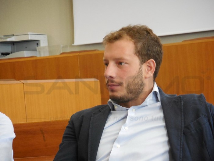 Ventimiglia: Zona Franca, l'impegno dell'amministrazione Ioculano premiato con 5 milioni di Euro da investire Ventimiglia: Zona Franca, l'impegno dell'amministrazione Ioculano premiato con 5 milioni di Euro da investire