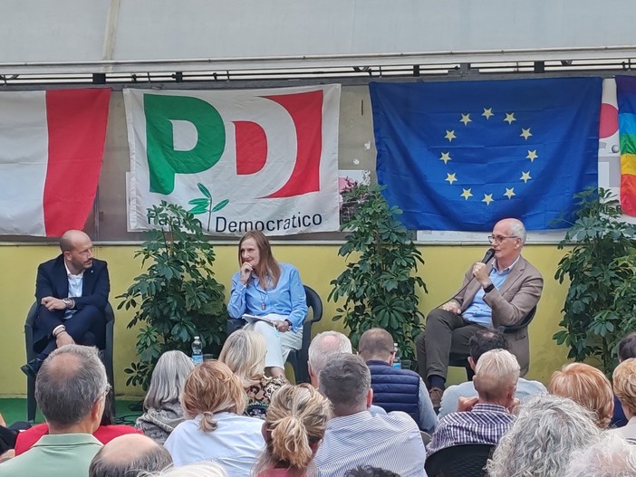 Ventimiglia: il PD a gamba tesa "Di Muro prova a intestarsi Gabrielli, ma ha detto tutt’altro sulla sicurezza" Ventimiglia: il PD a gamba tesa "Di Muro prova a intestarsi Gabrielli, ma ha detto tutt’altro sulla sicurezza"