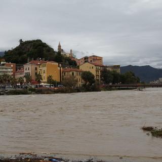 Causarono la morte di un connazionale tre anni fa a Ventimiglia, 3 immigrati la fanno franca
