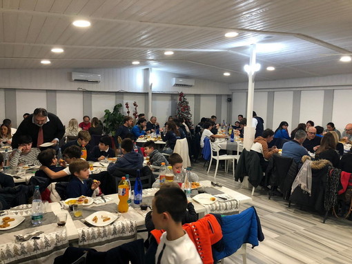 Oltre 120 persone alla cena con scambio degli auguri di Natale del Sanremo Rugby. Oltre 120 persone alla cena con scambio degli auguri di Natale del Sanremo Rugby.