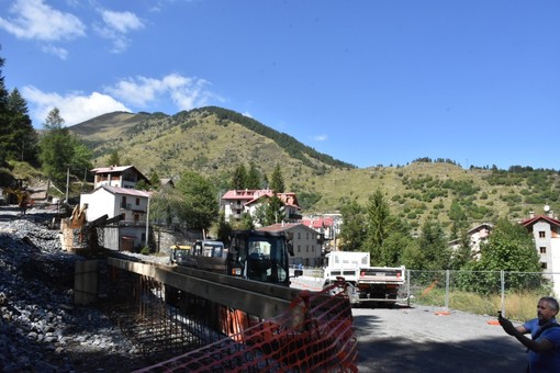 Restyling del ponte a Monesi sul rio Bavera, progetto affidato a un super esperto