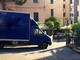 Un furgone in piazza Bresca Un furgone in piazza Bresca