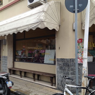 Imperia: furto con spaccata, questa notte ai danni del bar 'Amiji', rubati circa 10mila euro