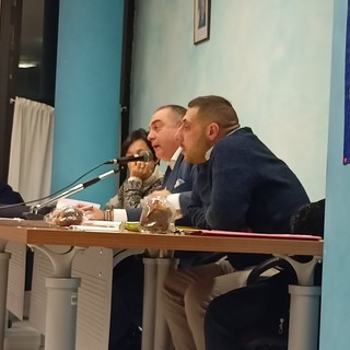 Vallecrosia, capannone deposito in via Roma: pratica accolta in consiglio comunale