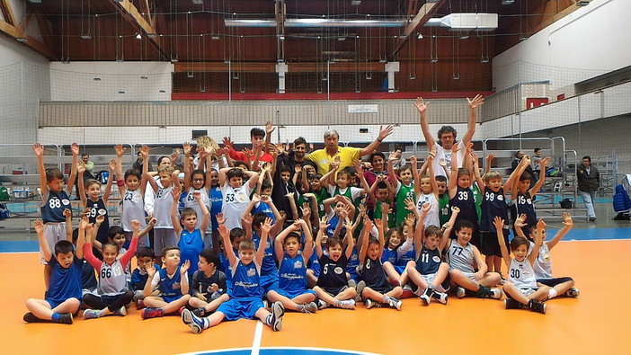 Pallacanestro: grande festa dello sport ieri in Valle Armea a Sanremo organizzata dal Sea Basket