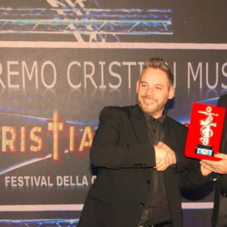 Marco Celauro trionfa al Sanremo Cristian Music 2026 con “Il tuo amore” e conquista la quinta edizione del Festival