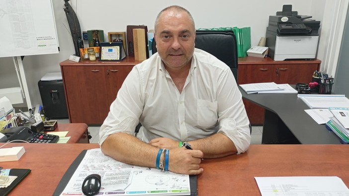 Vallecrosia, orario di consiglio comunale non concordato. Perri: "Sono disgustato" (Foto e video) Vallecrosia, orario di consiglio comunale non concordato. Perri: "Sono disgustato" (Foto e video)