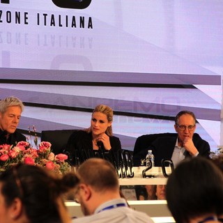 Il Sindaco Alberto Biancheri al banco della conferenza stampa Il Sindaco Alberto Biancheri al banco della conferenza stampa