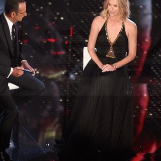 #Sanremo2015: Charlize Theron tra le canzoni della sua vita mette anche "Un'altra te" di Ramazzotti