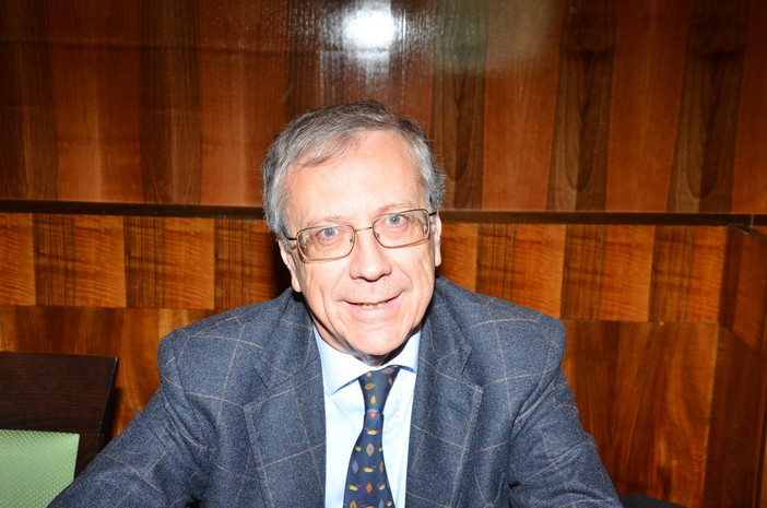 Ospedale Unico, declassamenti, vaccini e molto altro: intervista esclusiva sulla Sanità al Dottor Francesco Alberti (Video) Ospedale Unico, declassamenti, vaccini e molto altro: intervista esclusiva sulla Sanità al Dottor Francesco Alberti (Video)