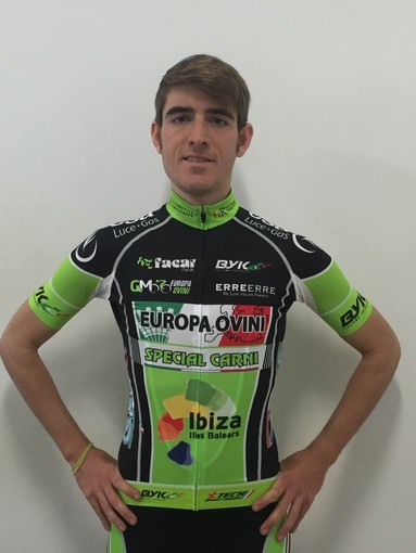 Nella foto Federico Borella, pronto per la sua prima avventura da professionista con il team GM Europa Ovini