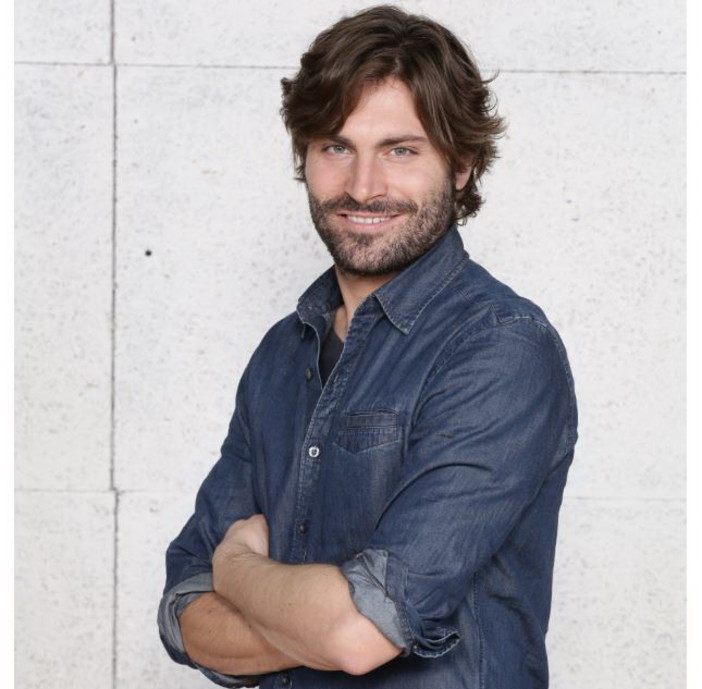 #Sanremo2017: 'PrimaFestival', questa sera alle 20.30 subito dopo il Tg1 anticipazioni e servizi esclusivi sul Festival di Sanremo che sta per iniziare