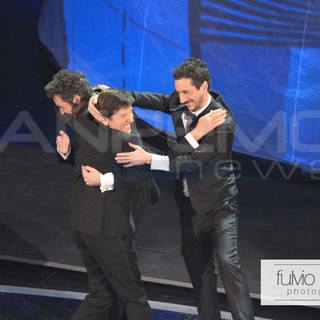 Festival Sanremo 2012: si è alzato il sipario sulla prima serata della 62esima edizione della kermesse