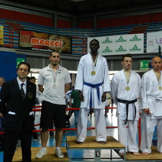 Karate: ottimi risultati per gli atleti del 'Fudoshin Liguria' agli 'italiani' di Montecatini Terme