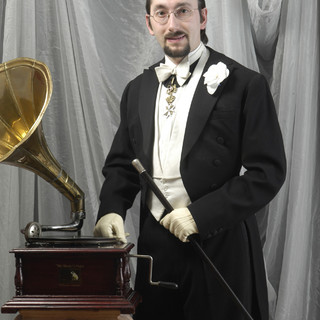 Sanremo: a San Silvestro, torna il 'Veglione della Belle Epoque' alla federazione operaia