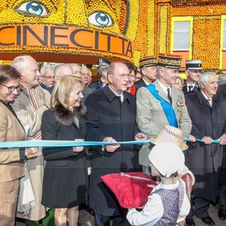 Mentone: le più belle foto scattate ieri alla 'Fete du Citron' a Mentone. Colori, musica e divertimaneto