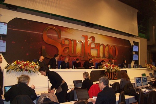 Cala il sipario sul Festival di Sanremo: possile un Morandi tris? Forse come cantante