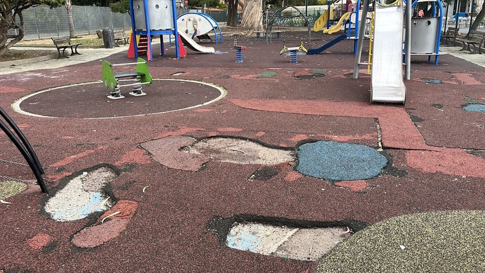 Sanremo: fondo anti-shock del parco giochi al Sud-Est, Interpellanza del Consigliere Luca Lombardi