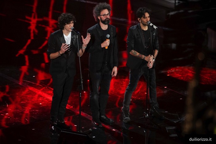 #Sanremo2018: la giuria di qualità premia Gazzè, Barbarossa, Caccamo, Meta-Moro, Vanoni-Bungaro-Pacifico e Diodato-Roy Paci #Sanremo2018: la giuria di qualità premia Gazzè, Barbarossa, Caccamo, Meta-Moro, Vanoni-Bungaro-Pacifico e Diodato-Roy Paci