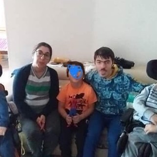 Ventimiglia: un furgone per Antonio e Alessio, sul web parte la gara di solidarietà per i due fratellini Ventimiglia: un furgone per Antonio e Alessio, sul web parte la gara di solidarietà per i due fratellini