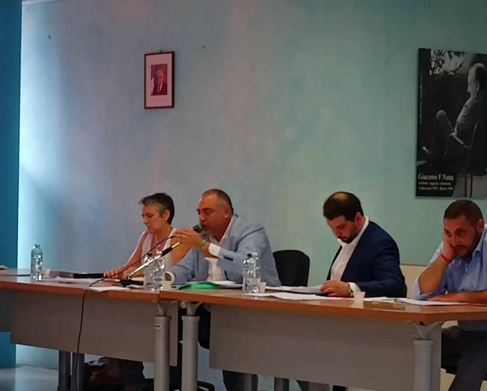 Spiagge e mare, Perri: "Vallecrosia non ha riconoscimenti, come mai non è stata presa la Bandiera blu?"