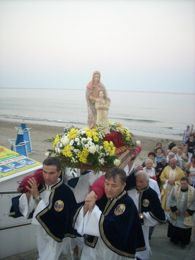 Diano Marina: grande successo per la tradizionale festa patronale di Sant'Anna