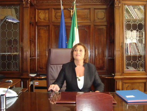 Imperia: incontro in Prefettura sull'Allerta Meteo, probabile chiusura delle scuole venerdì e sabato Imperia: incontro in Prefettura sull'Allerta Meteo, probabile chiusura delle scuole venerdì e sabato