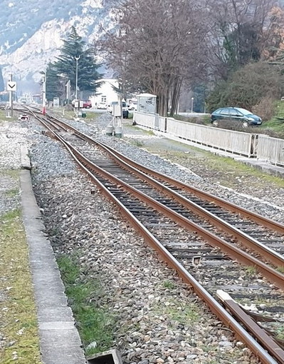 Ancora problemi per la linea ferroviaria Ventimiglia-Cuneo: nuovo avvallamento dei binari a Breil Ancora problemi per la linea ferroviaria Ventimiglia-Cuneo: nuovo avvallamento dei binari a Breil
