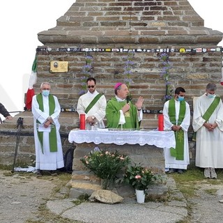 Monte Saccarello, torna la Festa del Redentore: domenica 2 agosto il 126° raduno con la Messa celebrata dal vescovo Suetta