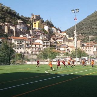 Calcio, Argentina/Asd Badalucco 2009: 8 a 4 quando a segnare è un portiere