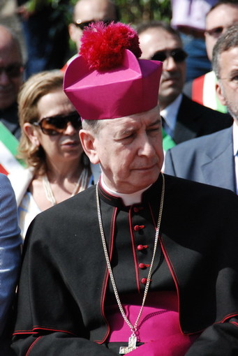 Mons. Mario Oliveri