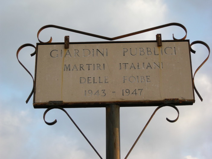 Ventimiglia: questa mattina le celebrazioni dei Martiri italiani delle Foibe Ventimiglia: questa mattina le celebrazioni dei Martiri italiani delle Foibe