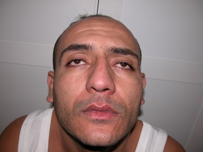 Sanremo: resta in carcere il marocchino Farek Abdul, arrestato dopo aver sparato un colpo di pistola a un connazionale Sanremo: resta in carcere il marocchino Farek Abdul, arrestato dopo aver sparato un colpo di pistola a un connazionale