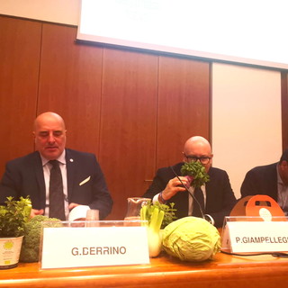 L'Assessore regionale al Turismo Gianni Berrino oggi al 'Festival del Giornalismo Alimentare' a Torino (Foto e Video)
