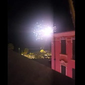 Fuochi d’artificio alle 2.40 sul lungomare di Sanremo: esplode la polemica tra residenti, turisti e animalisti Fuochi d’artificio alle 2.40 sul lungomare di Sanremo: esplode la polemica tra residenti, turisti e animalisti