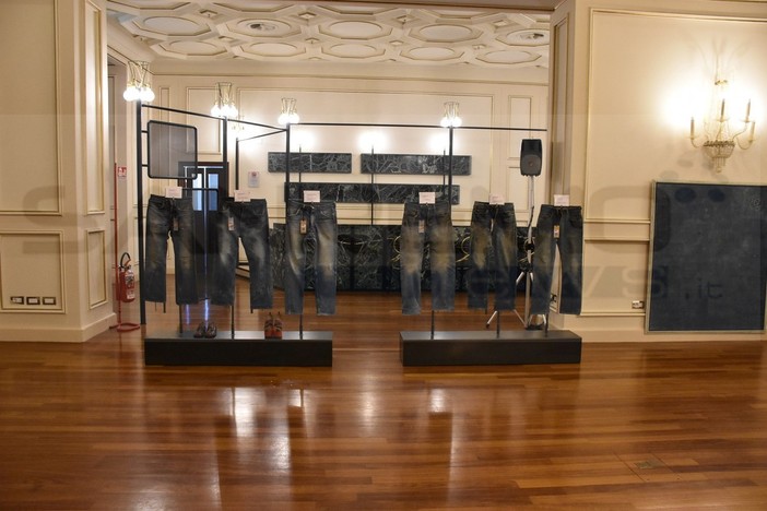 Sanremo rilancia l’eleganza sostenibile: al Casinò torna il Trofeo dell’Alta Sartoria ecosostenibile italiana Sanremo rilancia l’eleganza sostenibile: al Casinò torna il Trofeo dell’Alta Sartoria ecosostenibile italiana