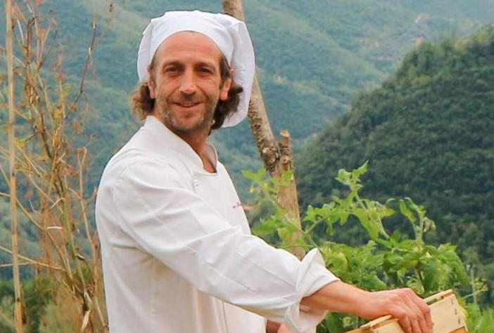 Da Pigna al Mediterraneo, Federico Lanteri porta il Ponente nel piatto: domenica show cooking a MareCultura Da Pigna al Mediterraneo, Federico Lanteri porta il Ponente nel piatto: domenica show cooking a MareCultura