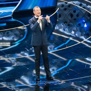 73° Festival di Sanremo, ecco il regolamento: la serata delle cover si apre agli anni '90 73° Festival di Sanremo, ecco il regolamento: la serata delle cover si apre agli anni '90