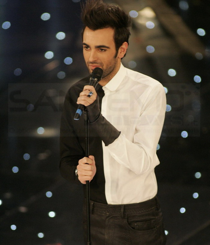 Sanremo: ieri pubblico entusiasta all'Ariston per il concerto di Marco Mengoni Sanremo: ieri pubblico entusiasta all'Ariston per il concerto di Marco Mengoni