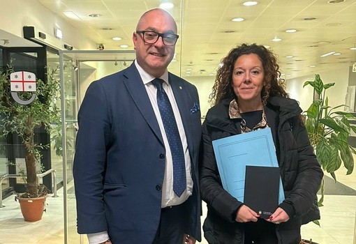 Implementazione della stazione ferroviaria di Vallecrosia, l'Amministrazione Perri incontra l'assessore regionale Scajola Implementazione della stazione ferroviaria di Vallecrosia, l'Amministrazione Perri incontra l'assessore regionale Scajola